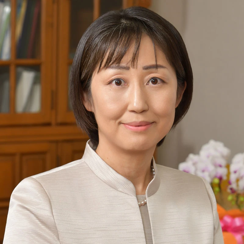 湊川短期大学学長 鶴田祥子
